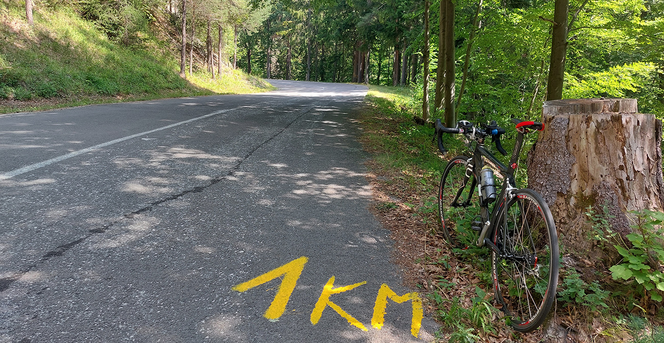 Čerstvo maľované odpočítavanie smerom do sedla niečo určite napovedá! Čerstvo_maľované_odpočítavanie_smerom_do_sedla_niečo_určite_napovedá!