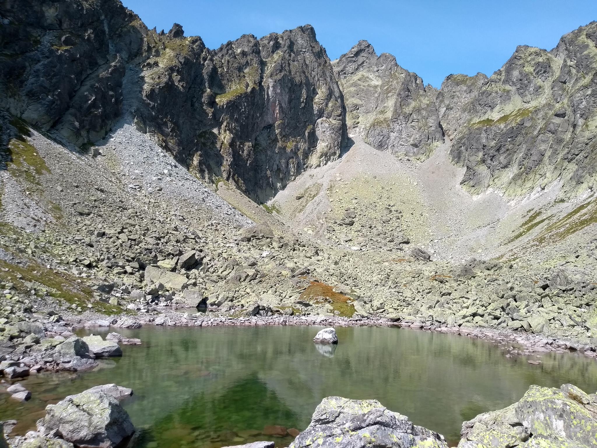 Menej_typický_pohľad_na_Bradavicu