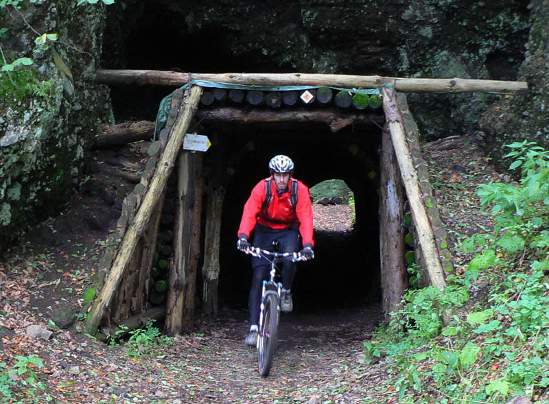 cez-tri-tunely-na-bajkoch